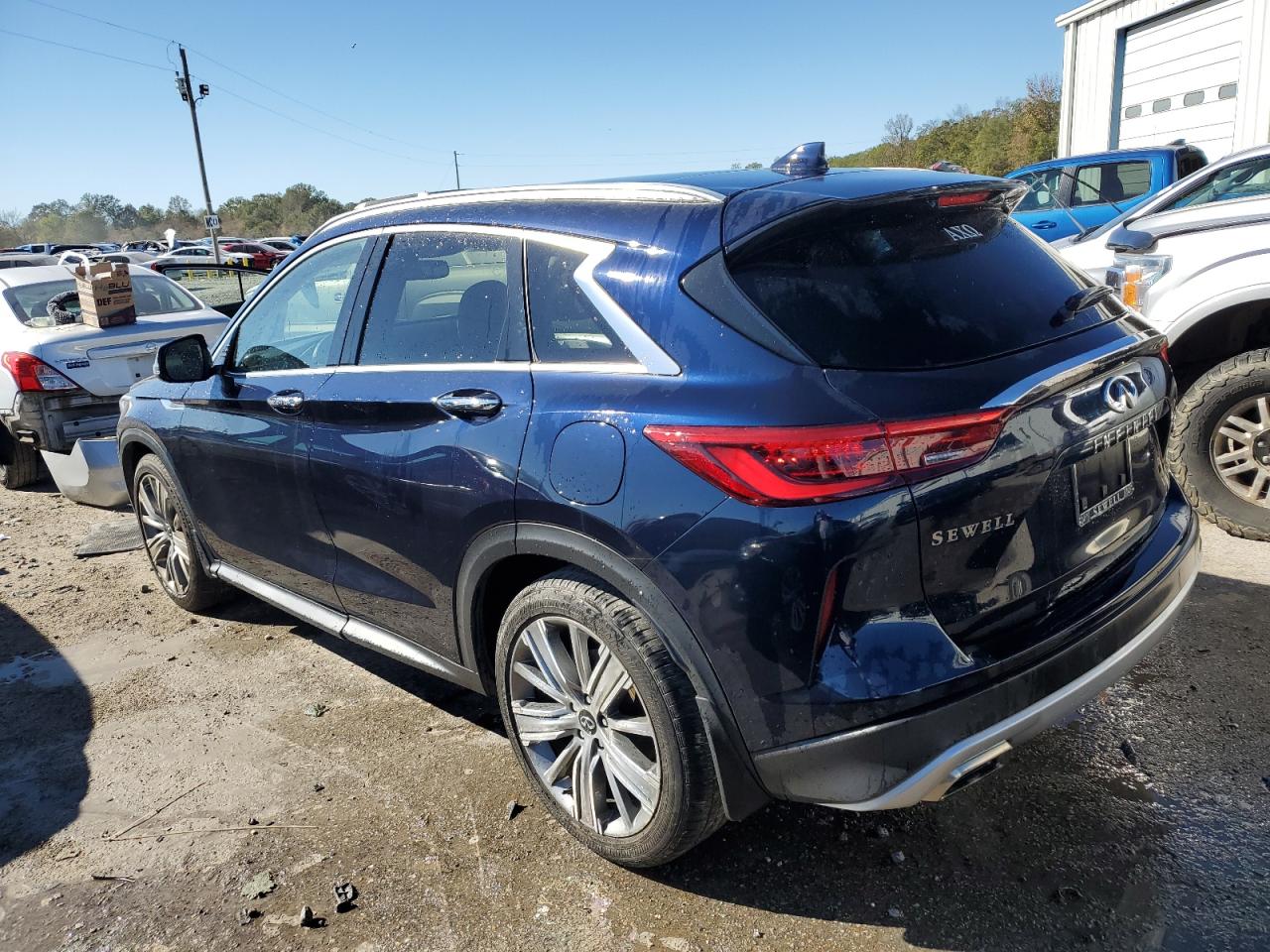 INFINITI QX50 2021