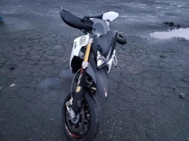 2014 APRILIA DORSODURO ZD4SMC013ES000369