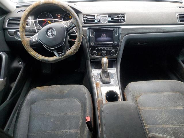2016 VOLKSWAGEN PASSAT SE - 1VWBS7A3XGC046025