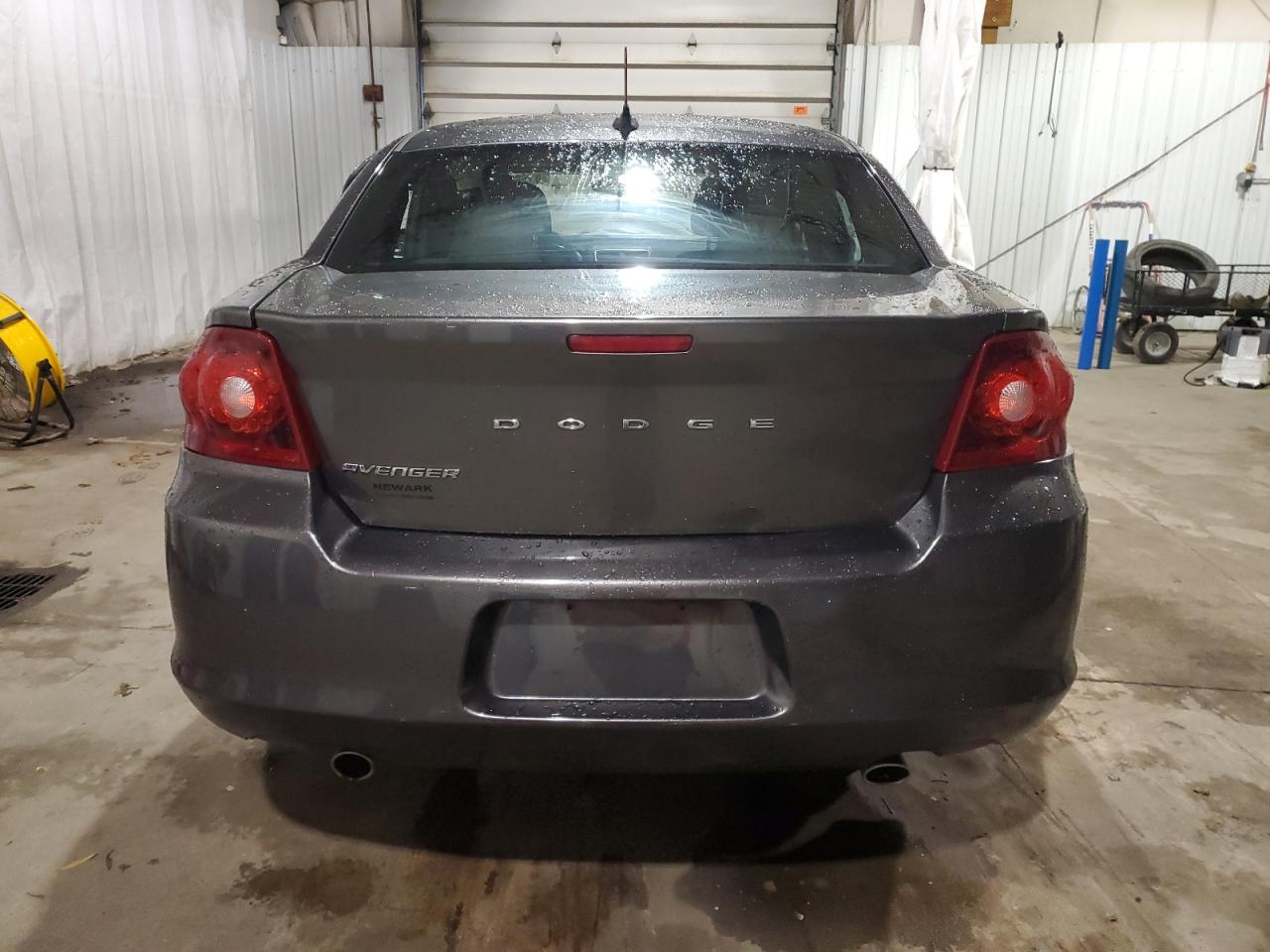 Lot #3003902632 2014 DODGE AVENGER SE