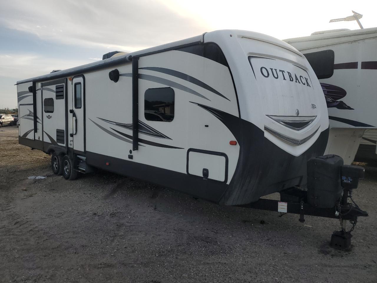 Lot #2962182175 2018 KEYSTONE OUTBACK