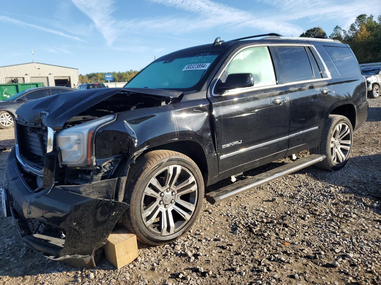  Salvage GMC Yukon