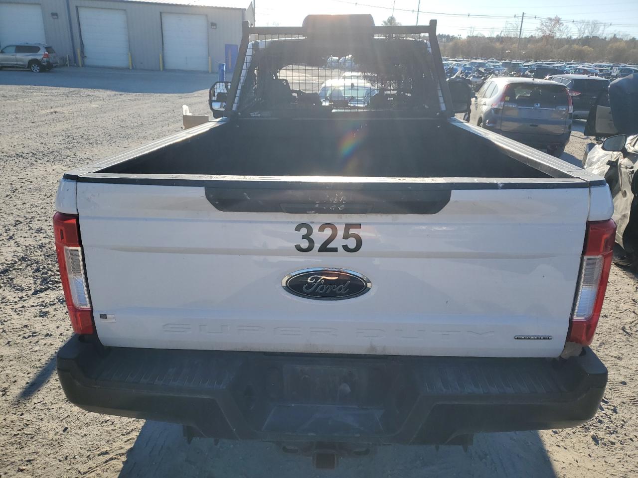 Lot #2976961727 2017 FORD F250 PU