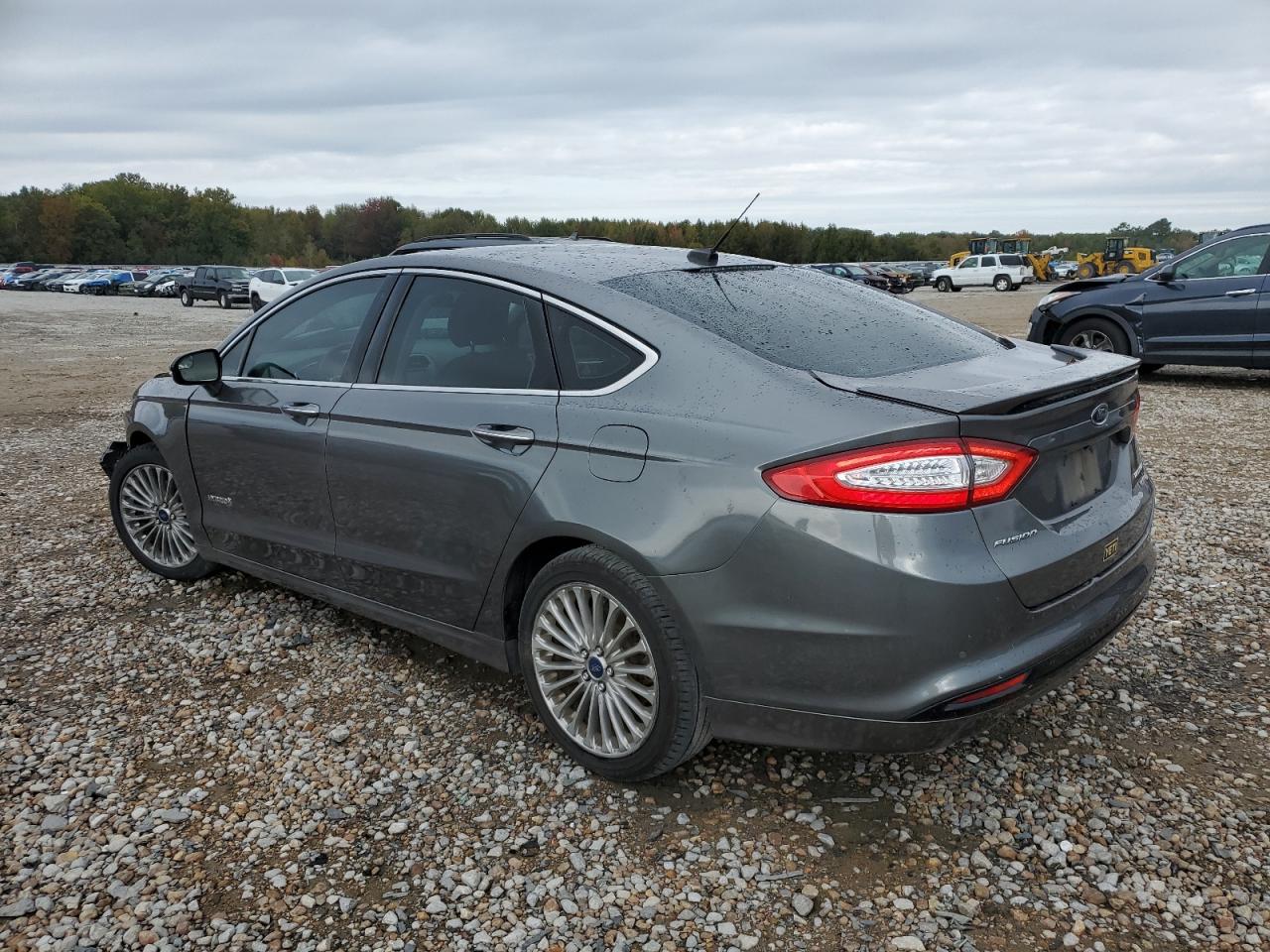 Lot #2969894999 2014 FORD 1220