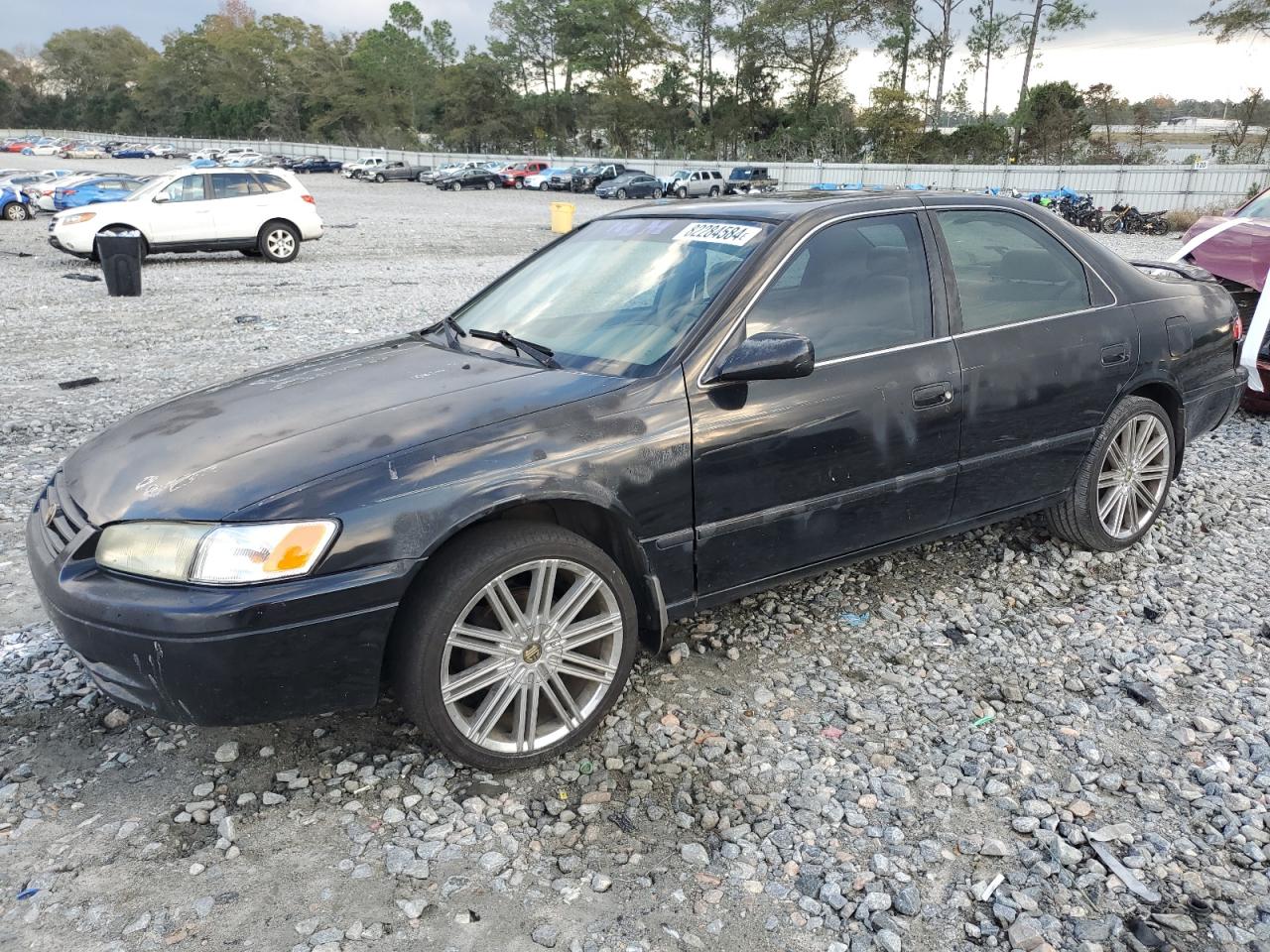 Lot #3009011548 1999 TOYOTA CAMRY LE