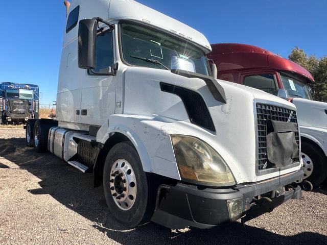 2014 VOLVO VN VNL #2976714757