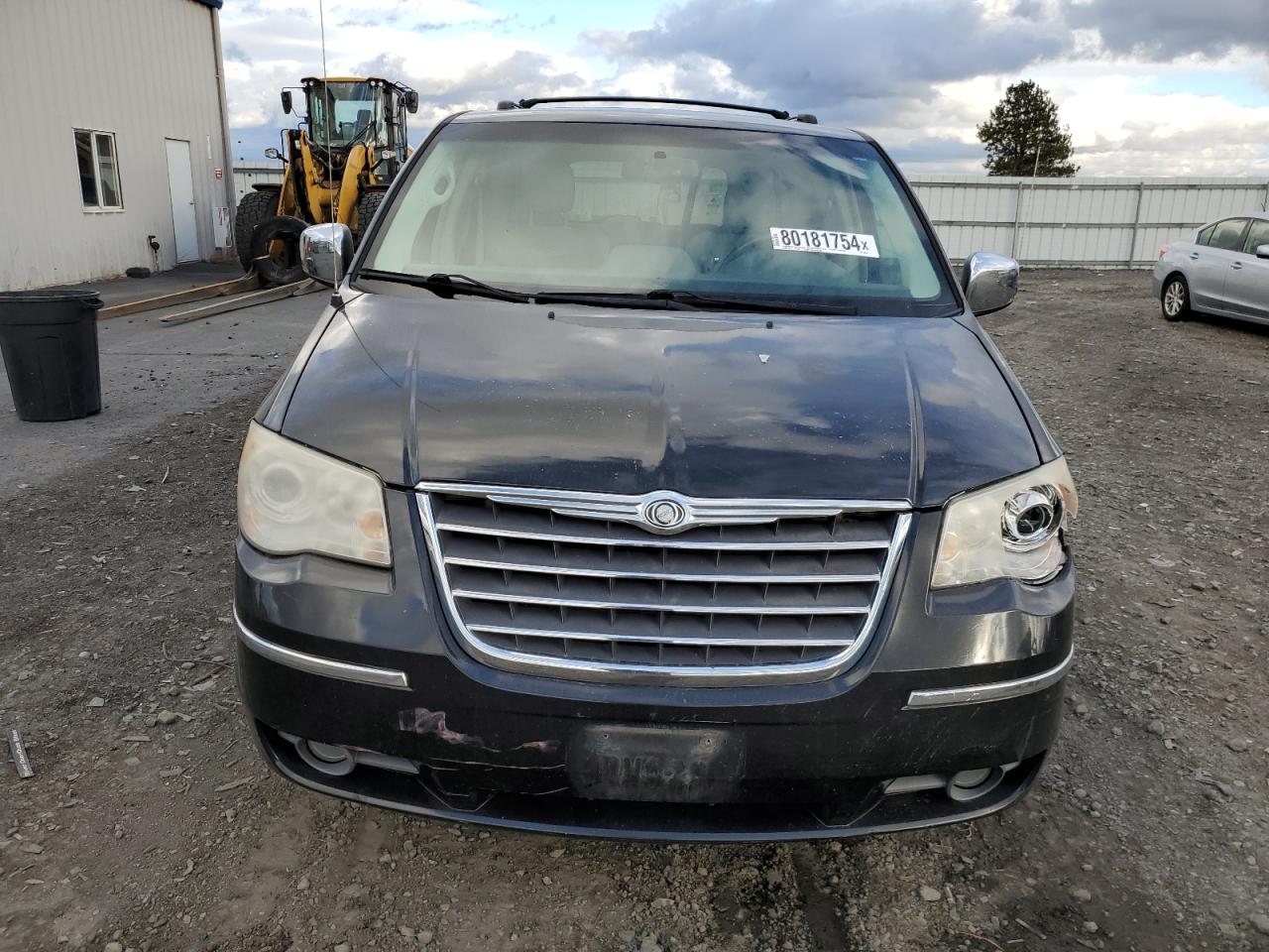 Lot #2988824643 2008 CHRYSLER TOWN & COU