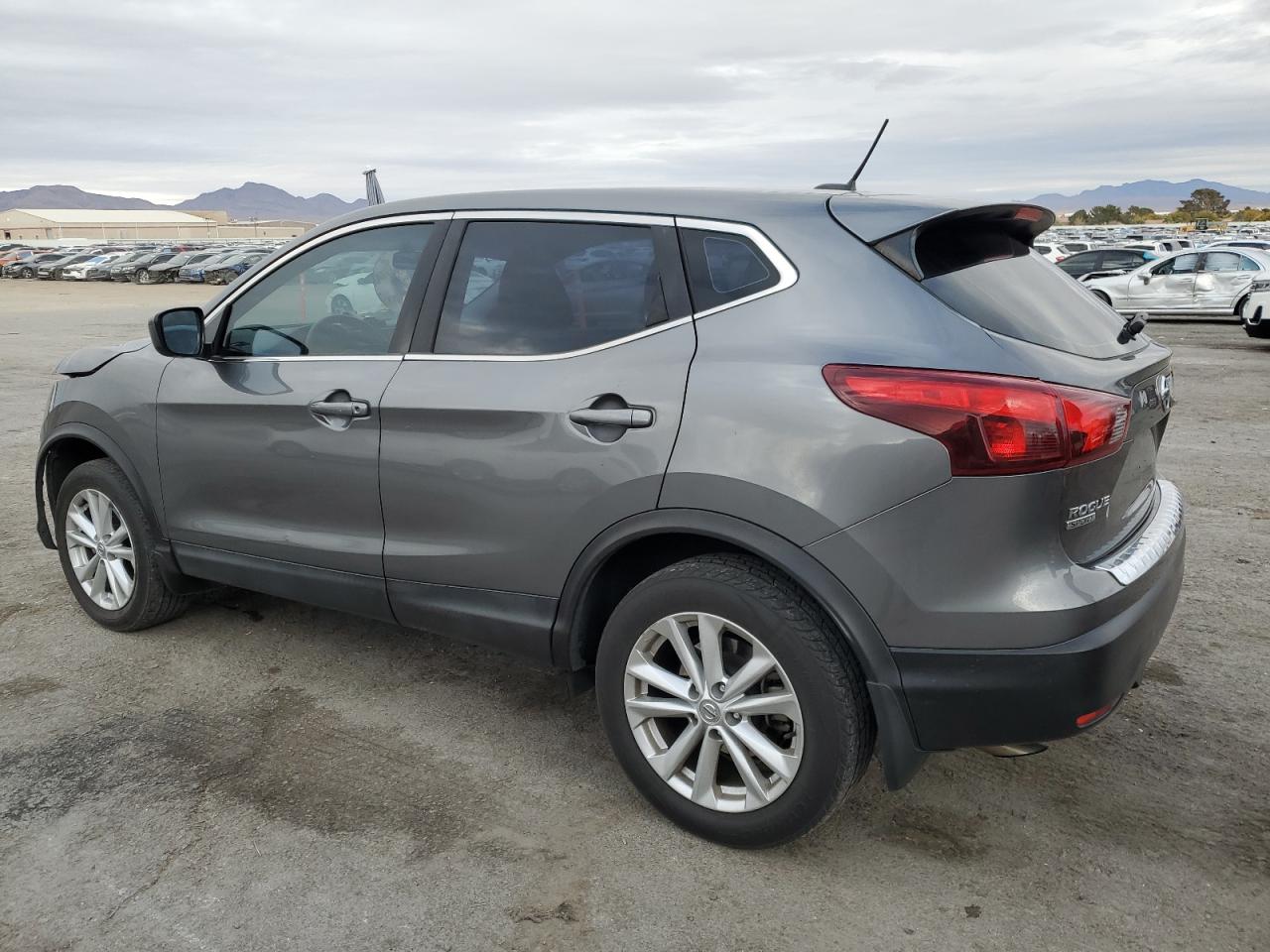 Lot #3027040767 2017 NISSAN ROGUE SPOR