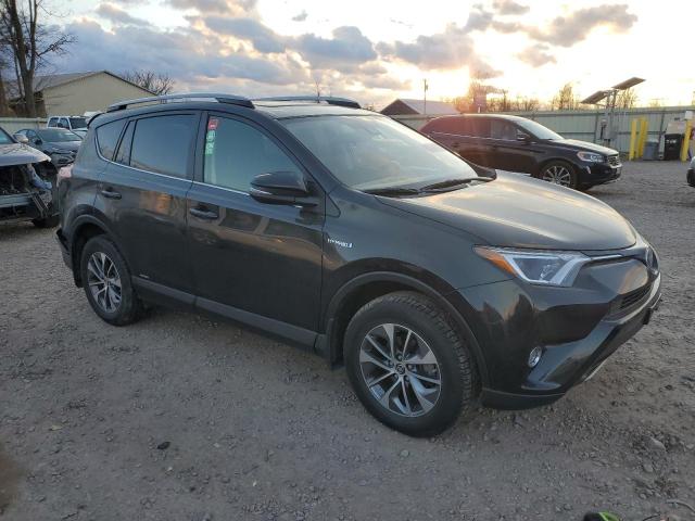 VIN JTMRJREV5HD108549 2017 Toyota RAV4, LE no.4