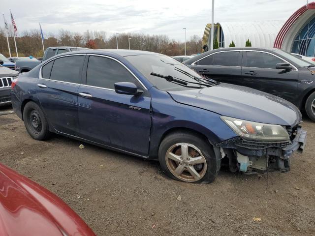 VIN 1HGCR2F53FA075846 2015 Honda Accord, Sport no.4