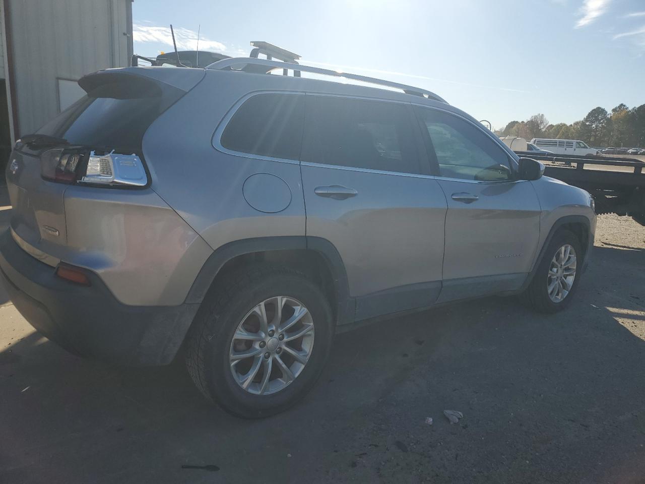 Lot #3024151835 2019 JEEP CHEROKEE L