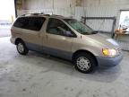 TOYOTA SIENNA LE photo