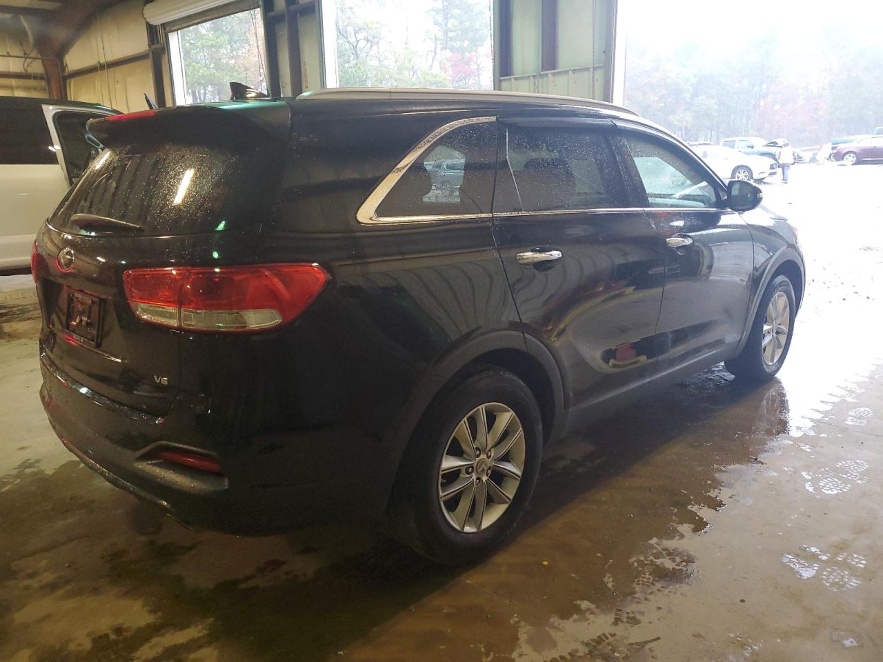 Lot #2988729653 2016 KIA SORENTO LX