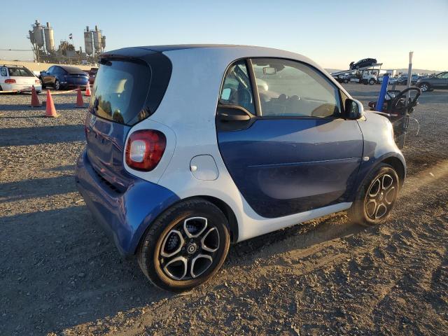 VIN WMEFJ5DAXGK048211 2016 SMART FORTWO no.3