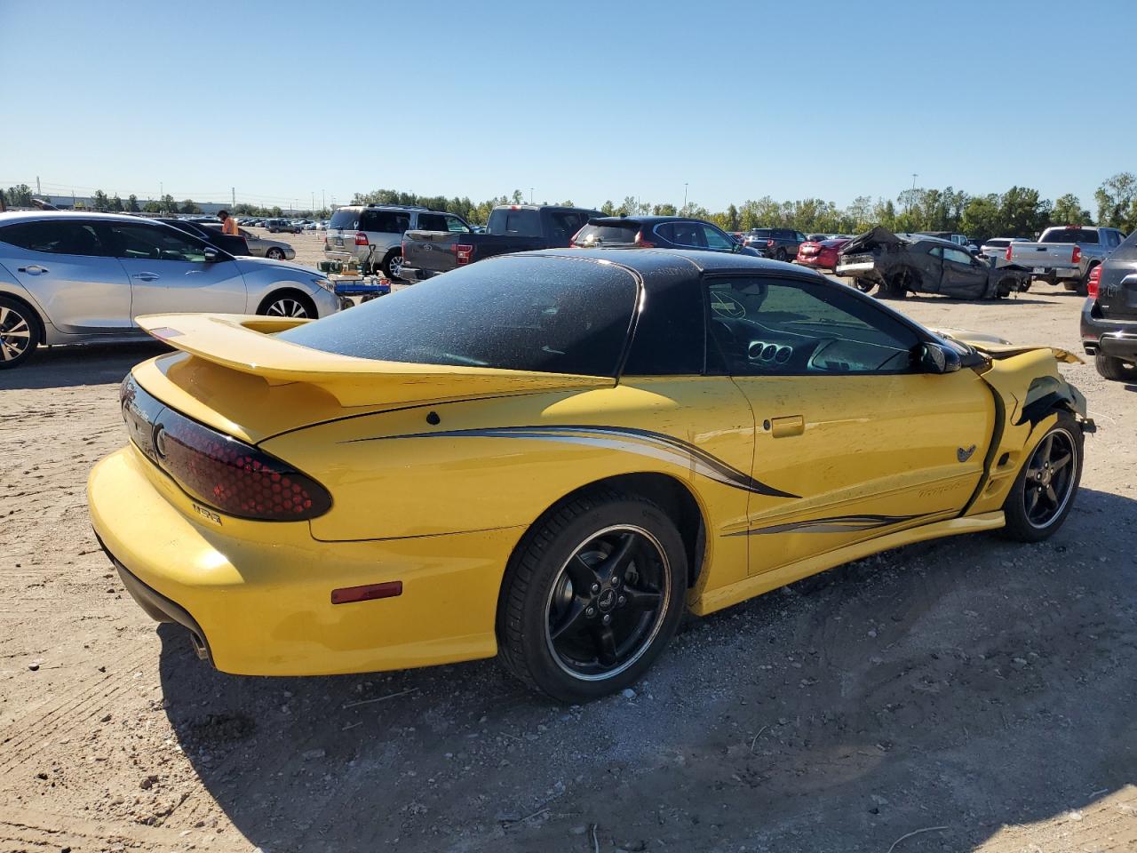 Lot #3004099965 2002 PONTIAC FIREBIRD F