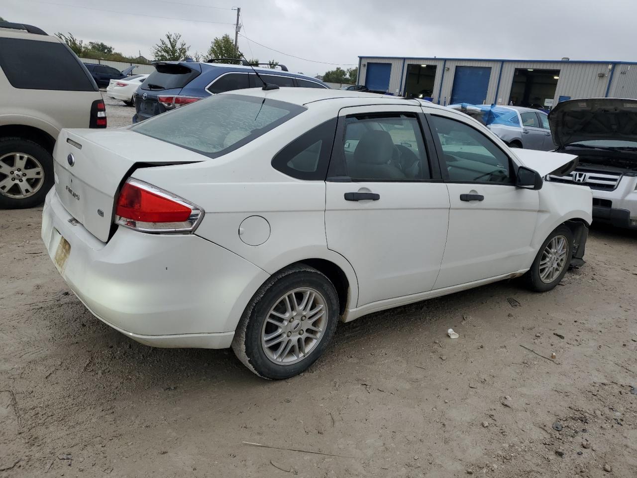 Lot #2989423738 2009 FORD FOCUS SE