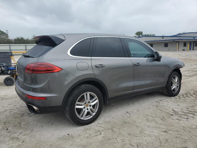 VIN WP1AA2A21GLA03994 2016 Porsche Cayenne no.3