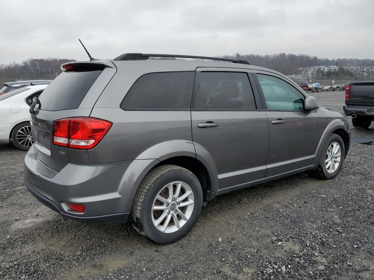 Lot #3022823349 2013 DODGE JOURNEY SX