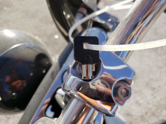 2011 HARLEY-DAVIDSON FLSTFB 1HD1JN510BB018892