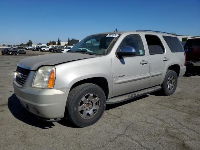 GMC YUKON 2007 tan  gas 1GKFC13C87R396962 photo #1