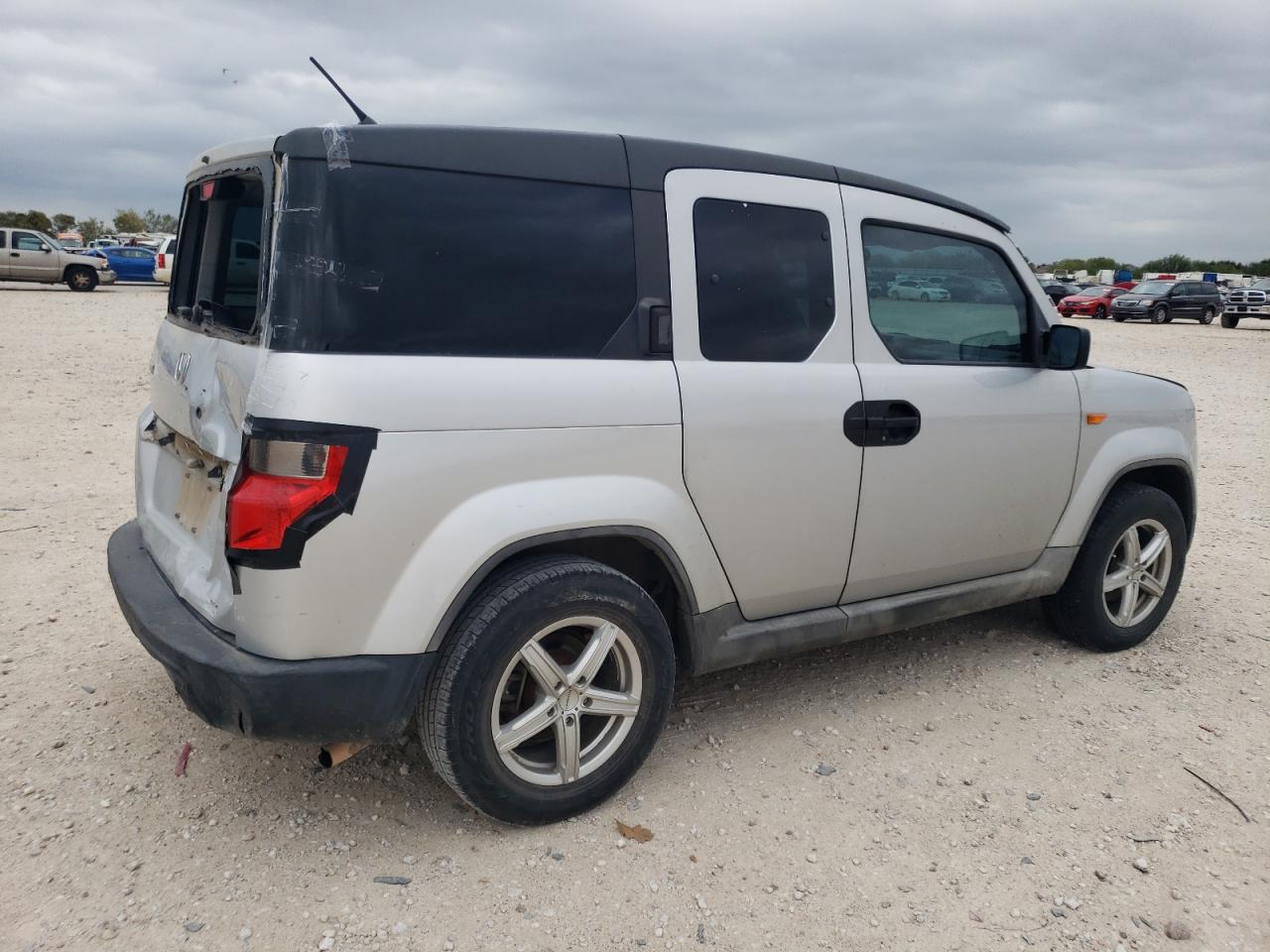 Lot #3029399686 2010 HONDA ELEMENT LX