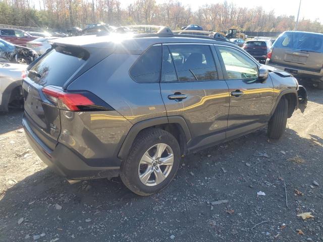 2019 TOYOTA RAV4 XLE - JTMP1RFV8KD005817
