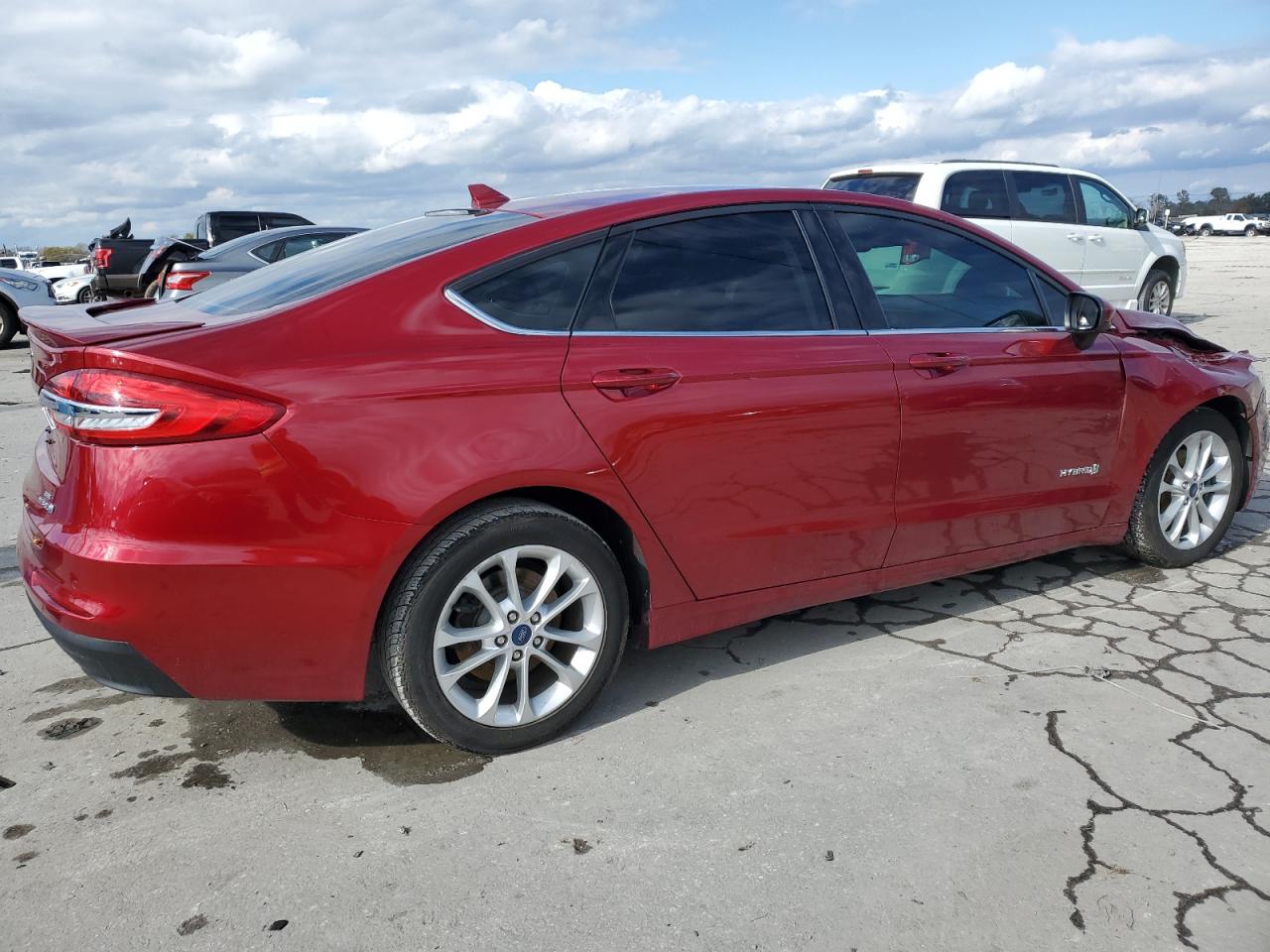 Lot #3027046807 2019 FORD FUSION SE