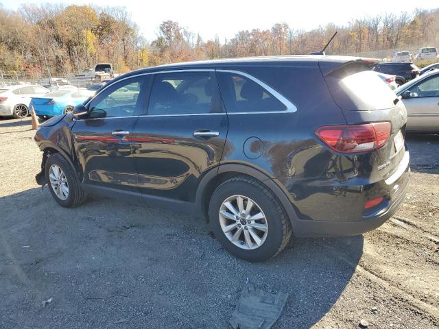 VIN 5XYPG4A38KG583831 2019 KIA SORENTO no.2