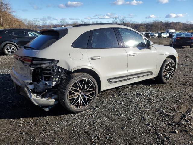 VIN WP1AA2A53RLB06332 2024 PORSCHE MACAN BASE no.3