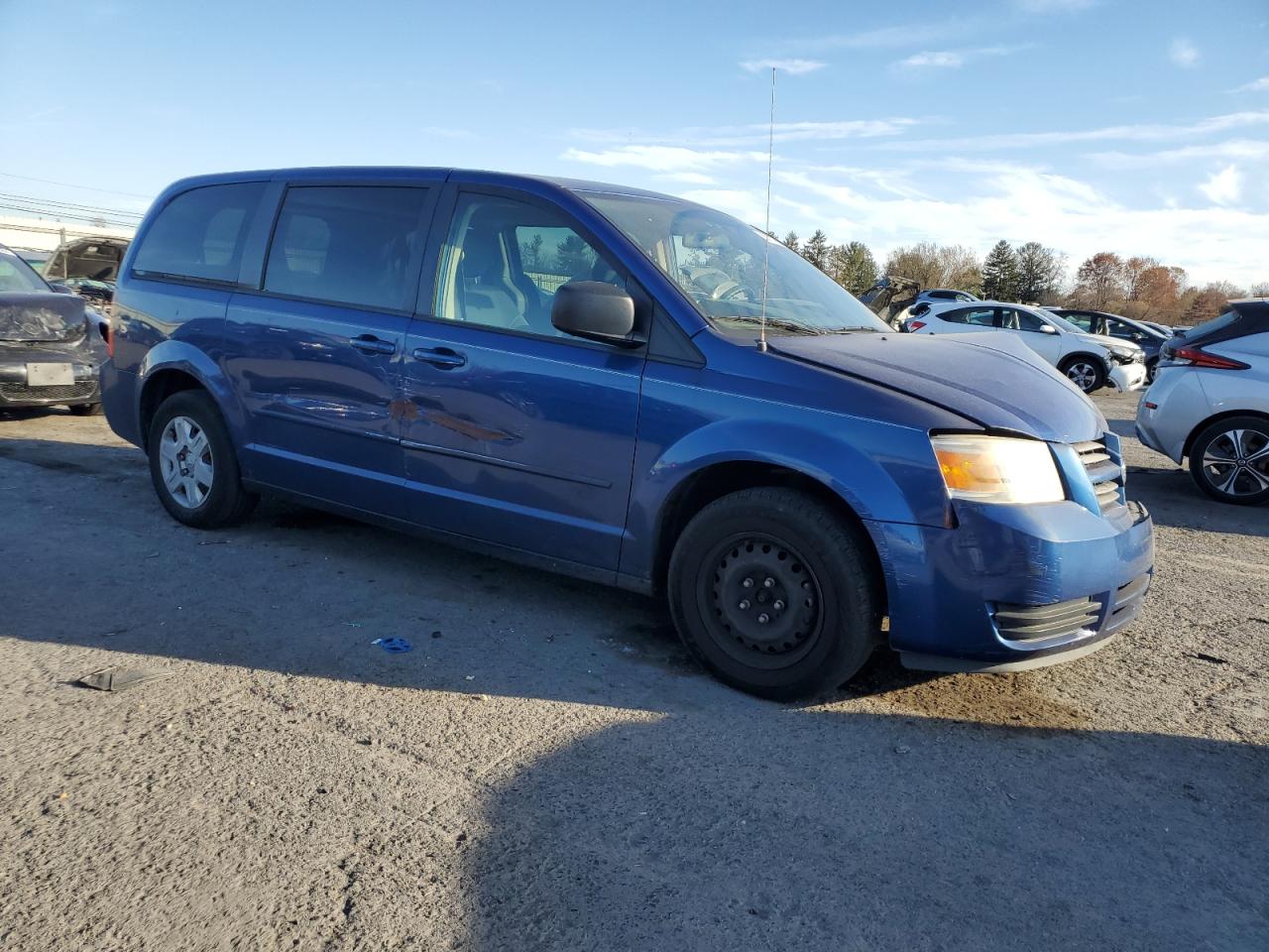 Lot #3045789633 2010 DODGE GRAND CARA