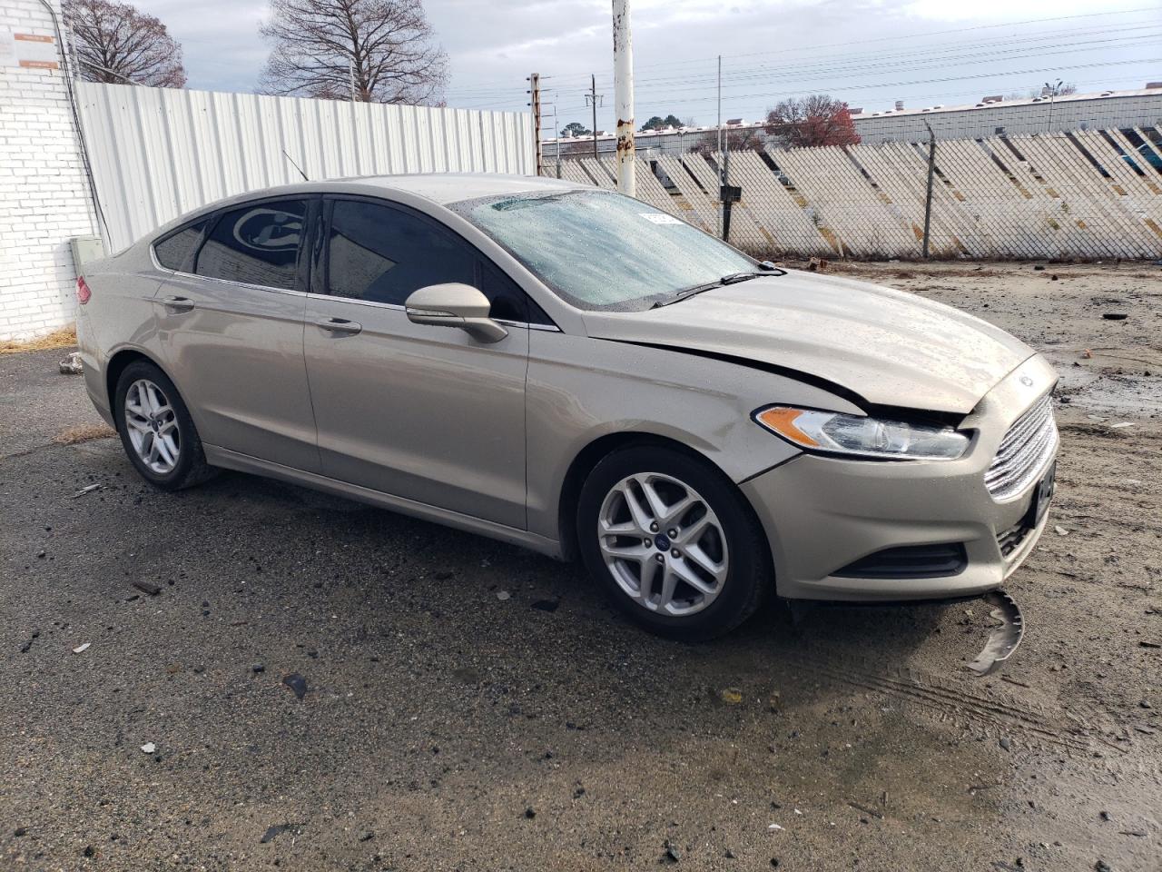 Lot #3037028720 2015 FORD FUSION SE