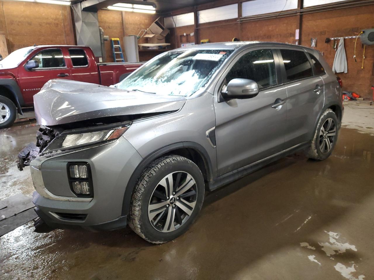  Salvage Mitsubishi Outlander