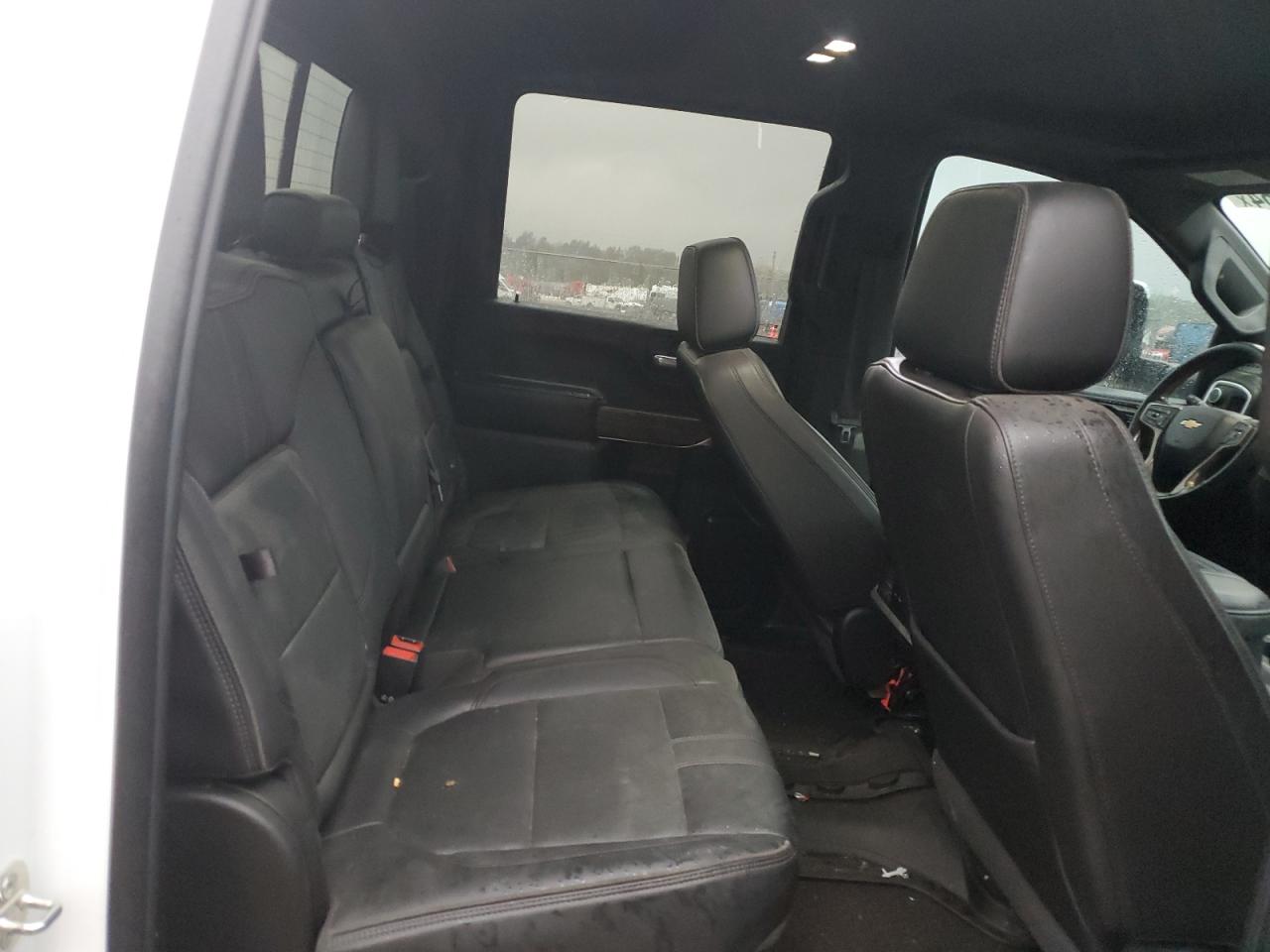 CHEVROLET SILVERADO K3500 HIGH COUNTRY