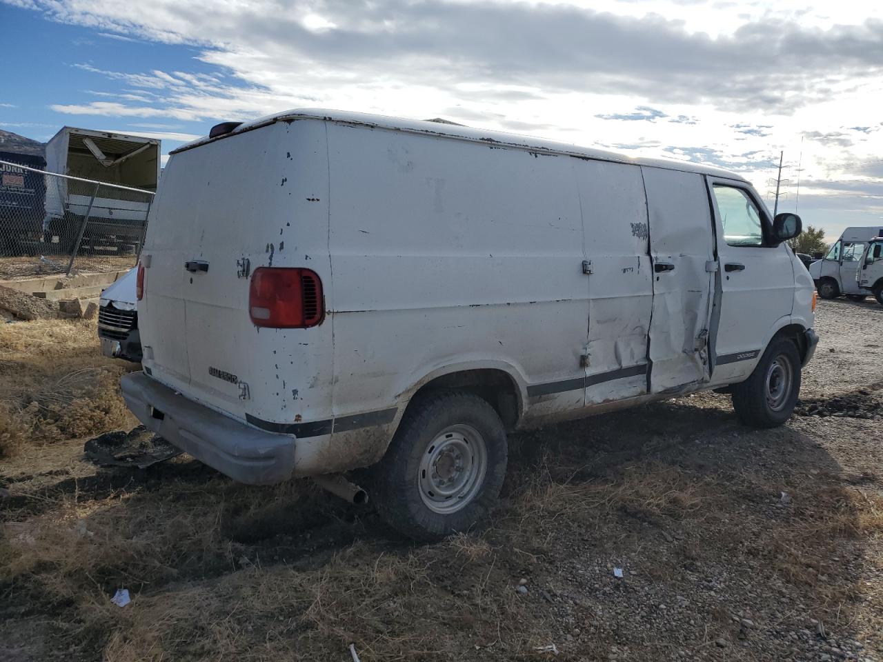 Lot #2994427039 2001 DODGE RAM VAN B2