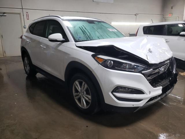 VIN KM8J33A22GU139672 2016 HYUNDAI TUCSON no.4