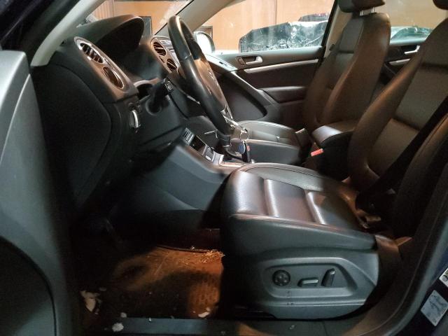 2017 VOLKSWAGEN TIGUAN COM WVGMV7AX8HK001772