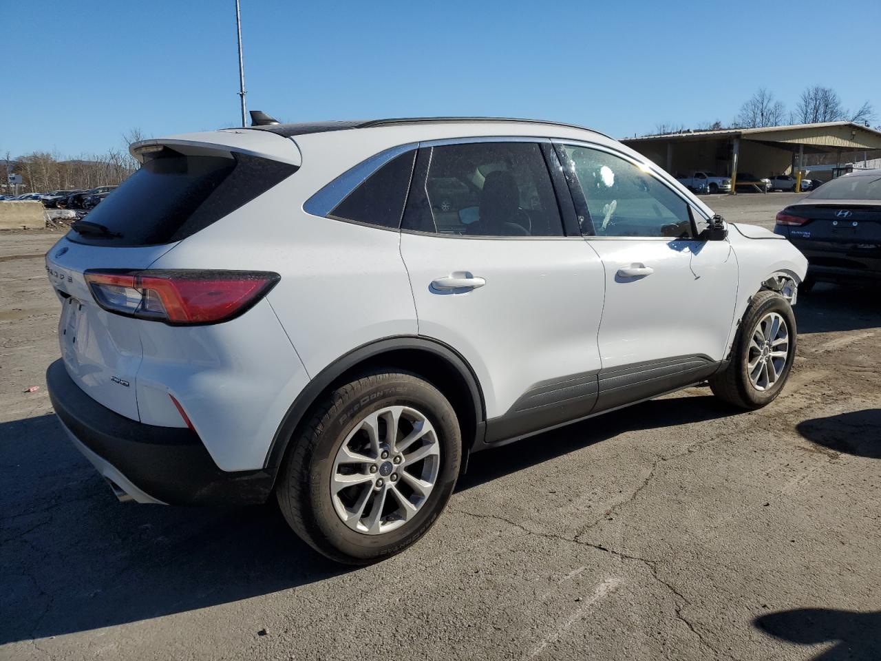 Lot #2988930606 2021 FORD ESCAPE SE