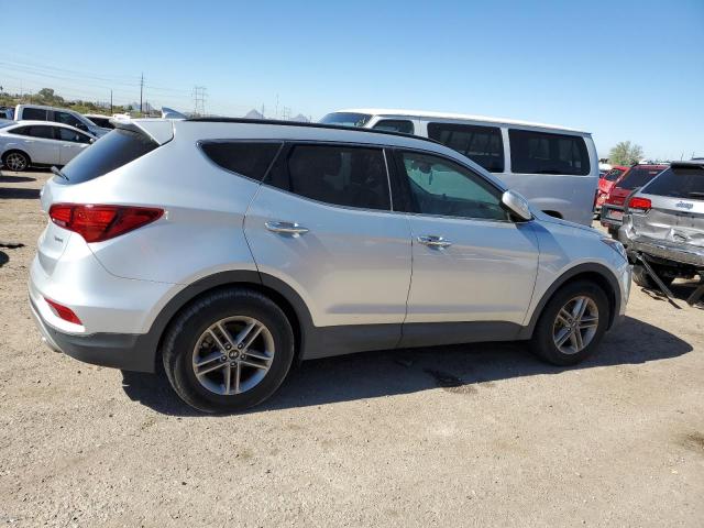 HYUNDAI SANTA FE S 2018 silver  gas 5XYZU3LB0JG547632 photo #4