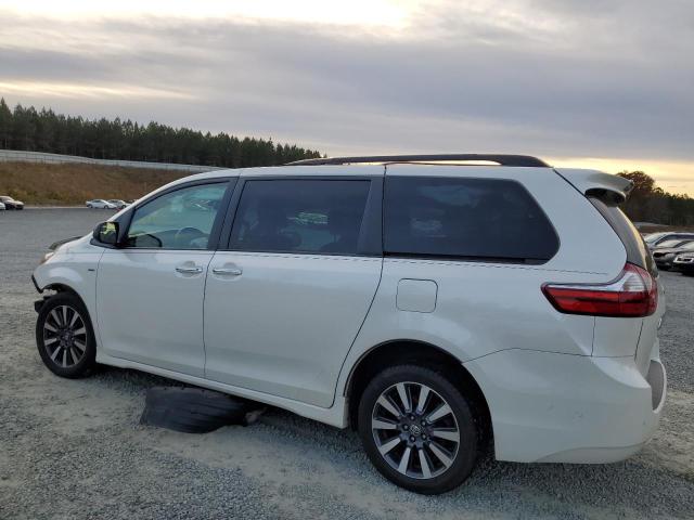 TOYOTA SIENNA XLE 2018 white  gas 5TDDZ3DC4JS197492 photo #3