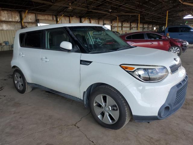 VIN KNDJN2A23F7214093 2015 KIA SOUL no.4