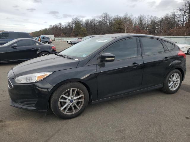 VIN 1FADP3K20GL228088 2016 Ford Focus, SE no.1