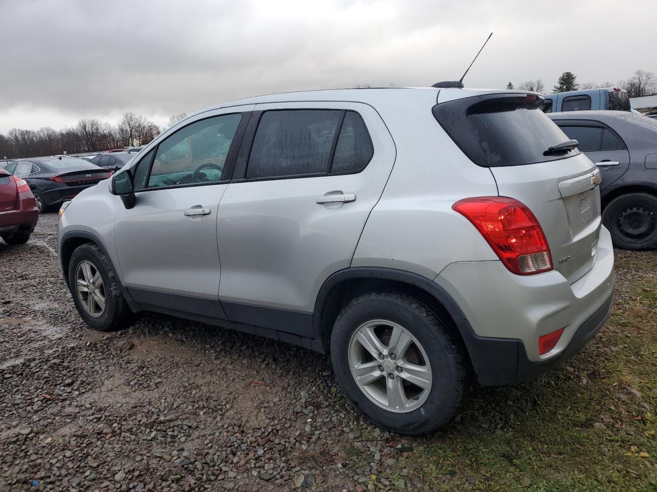 Lot #3034281111 2021 CHEVROLET TRAX LS