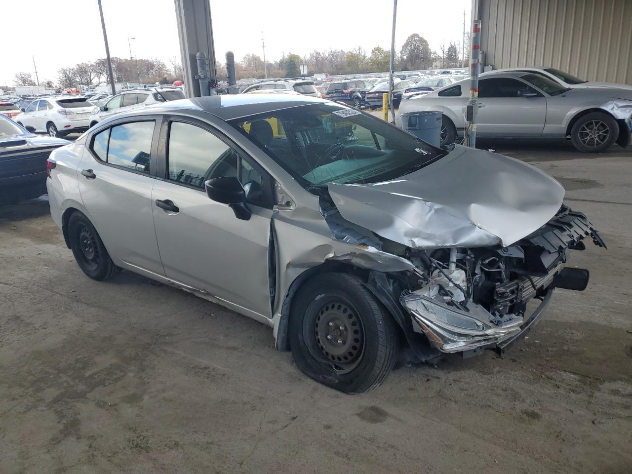 Lot #2974270570 2020 NISSAN VERSA S