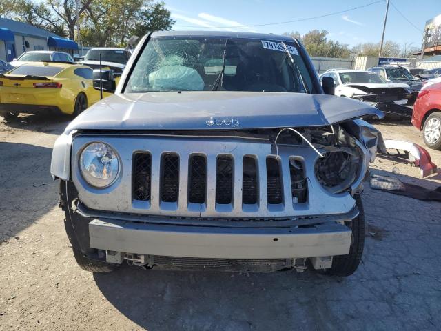 VIN 1C4NJPBA0GD761177 2016 JEEP PATRIOT no.5