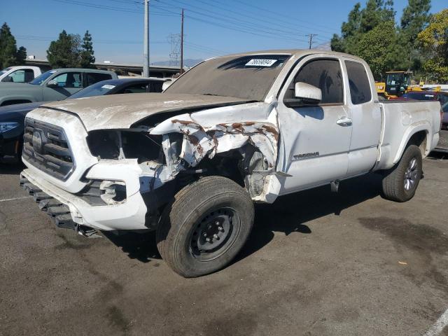 VIN 5TFRZ5CN2JX061568 2018 Toyota Tacoma, Access Cab no.1