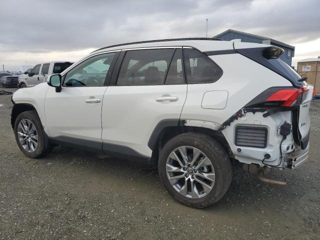 VIN 2T3A1RFV1NW301310 2022 Toyota RAV4, Xle Premium no.2