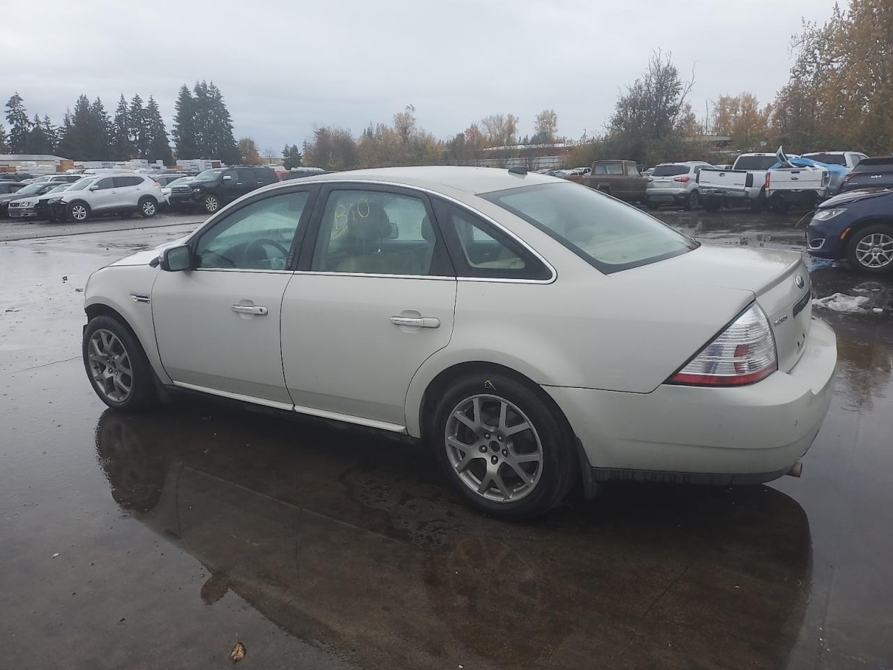 Lot #2994392030 2008 FORD TAURUS LIM