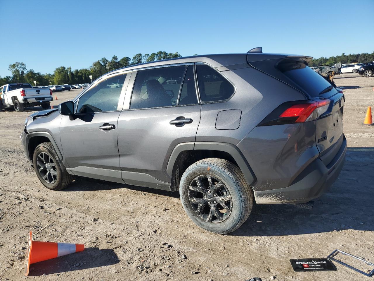 Lot #3023315282 2022 TOYOTA RAV4 LE