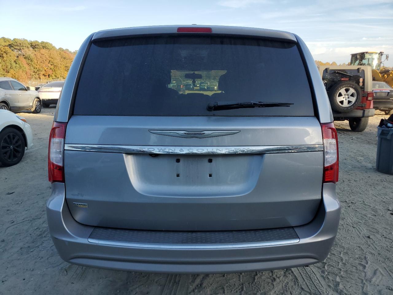 Lot #3033100992 2014 CHRYSLER TOWN & COU