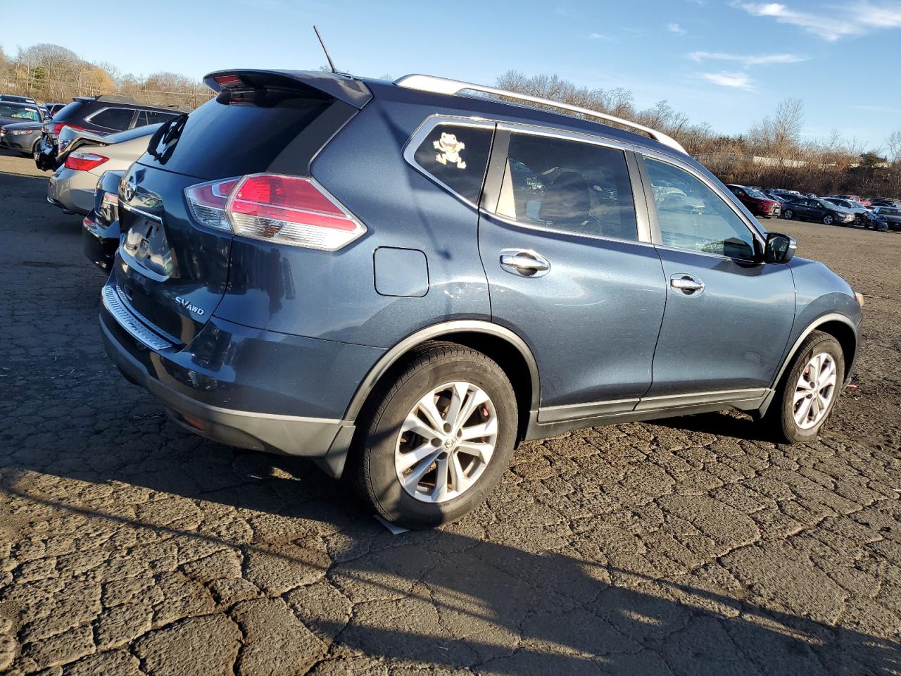 Lot #3036941760 2015 NISSAN ROGUE S